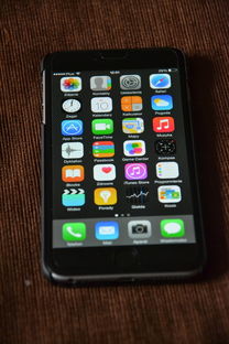 蘋果iPhone 從通訊工具到科技生態(tài)的核心